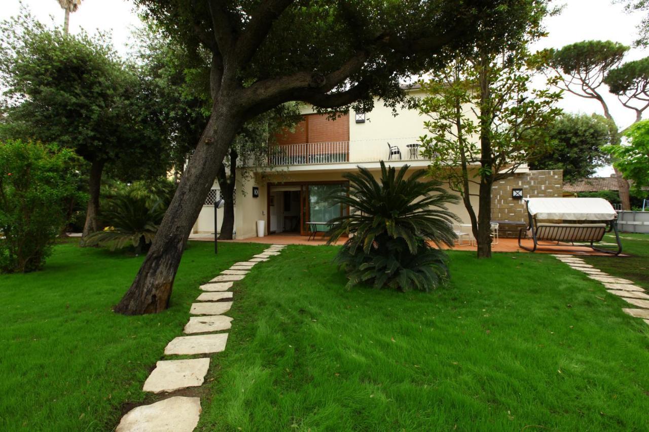 Villa Vanessa Fregenae Exteriér fotografie